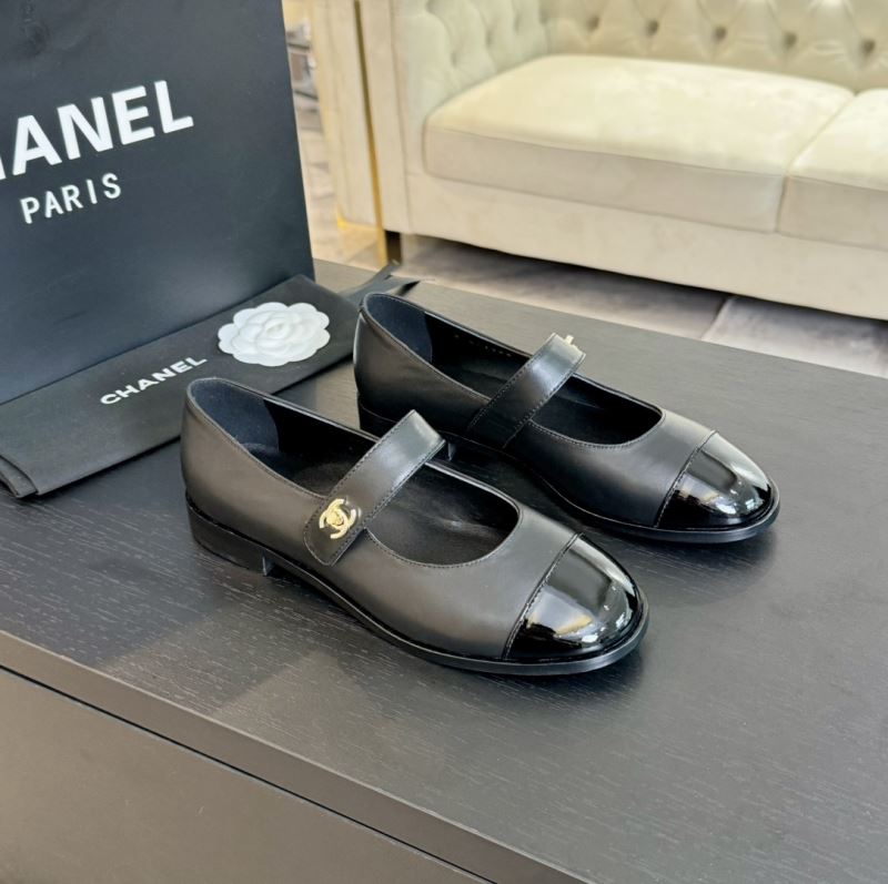 Chanel Low Shoes